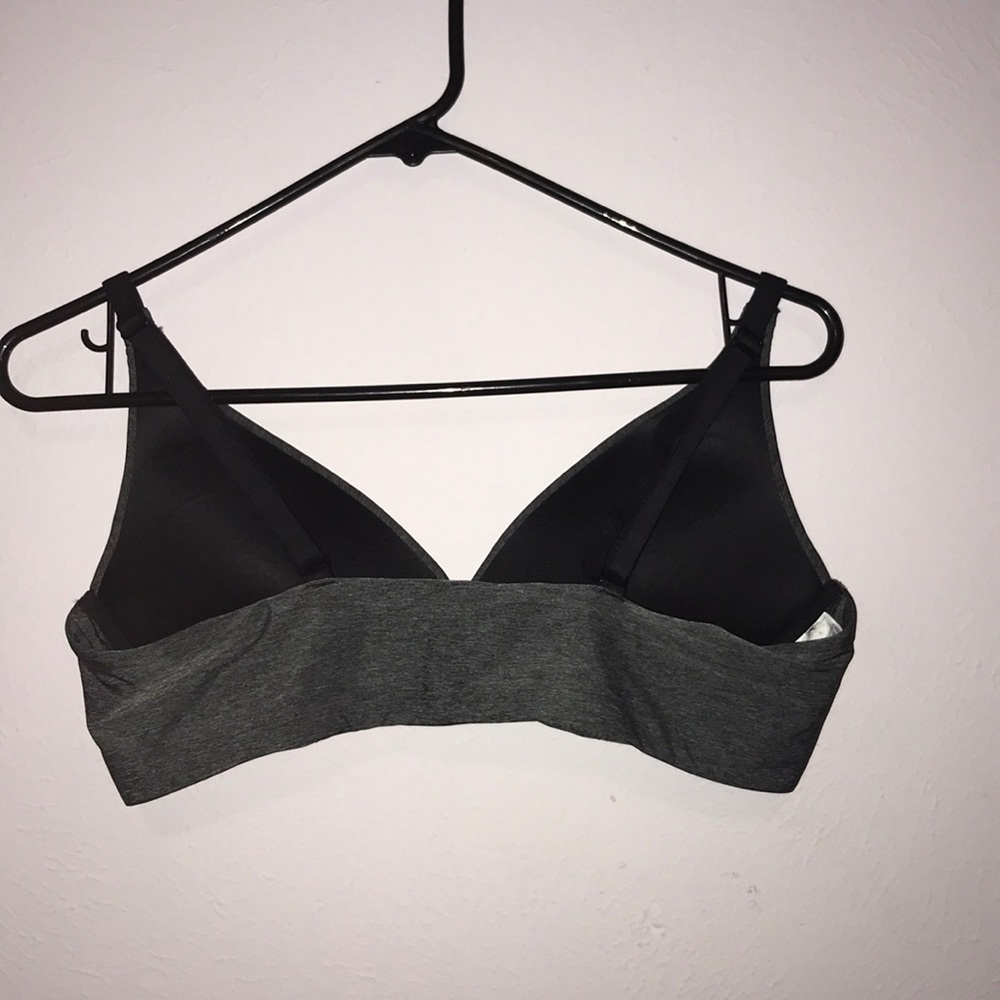 Bra - Picture 2 of 3